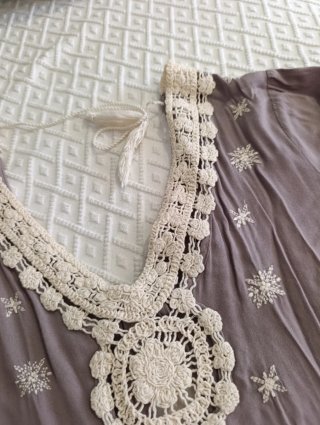 Vestido boho grisáceo