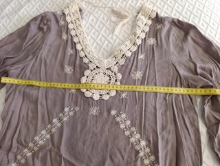 Vestido boho grisáceo