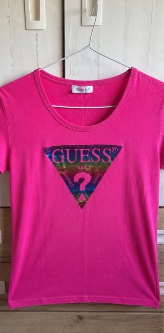 Camiseta Guess Rosa Fucsia Talla S