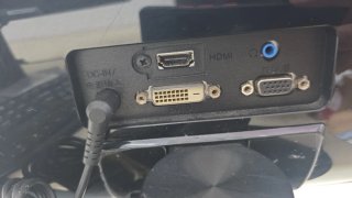 Monitor LG IPS da 24 pollici