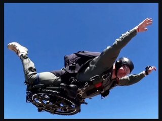Montague Paratrooper plegable mountain bike.