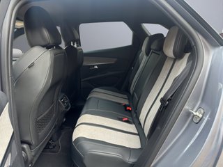 Peugeot 3008 Hybrid 225 e-EAT8 GT