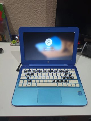 HP Stream Notebook 11-d014nf Azul
