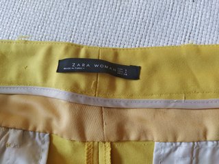 Pantalón Zara Amarillo Talla L