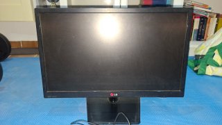 Pantalla LG LED Negra