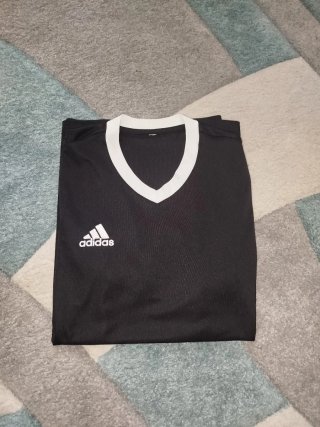 T-shirt Adidas nera taglia S sportiva