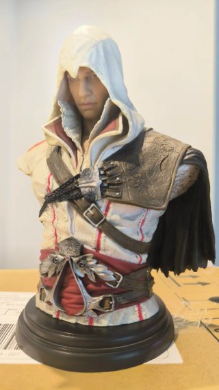 Busto Ezio Auditore Oficial - Assassin's Creed II
