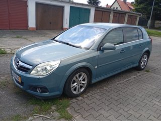 Opel Signum 2006