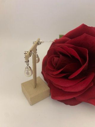 Pendientes de Oro 18kl Ref.  ALM- TRA1487