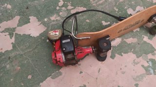Monopatín a motor 90s COLECCIONISTAS UNICO .