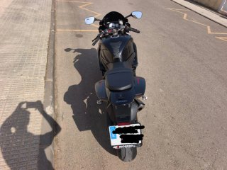 Suzuki GSXR K7 Negra