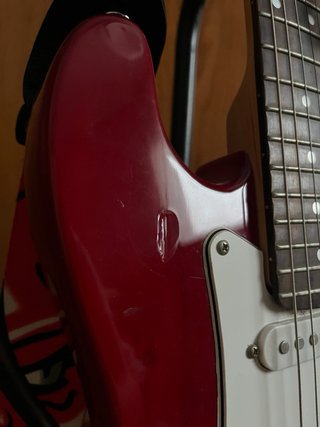 Guitarra Eléctrica Academy Roja + Amplificador