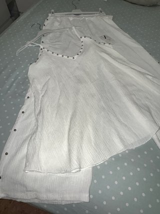Conjunto blanco tachuelas