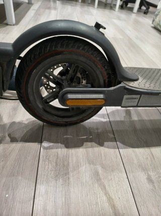 Patinete Eléctrico Xiaomi Mi Scooter 3 + Candado