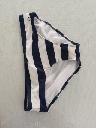 Bikini Schiesser Rayas Azul y Blanco