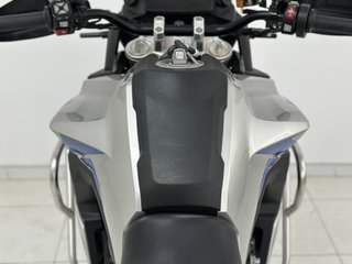 VOGE 900 DSX