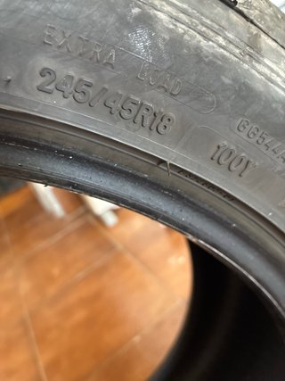 Neumático de coche