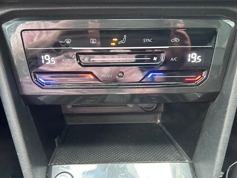 Volkswagen Tiguan R-Line 2.0 TDI DSG (2021) 2021, foto 22