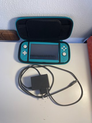 Nintendo Switch Lite Azul con Cargador