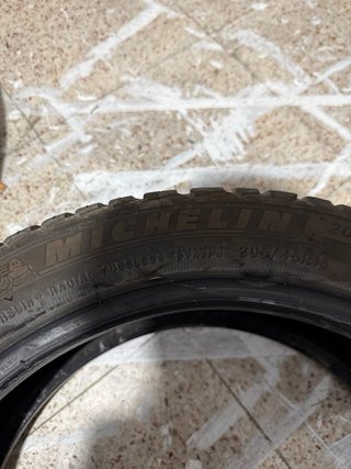 Neumáticos Michelin 205/45 R16 83H