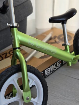 Bicicleta sin pedales Cruzee Ultralite 12 verde