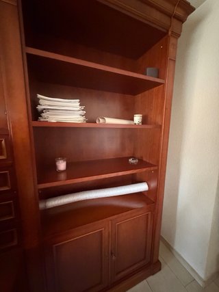 Mueble de salón de madera
