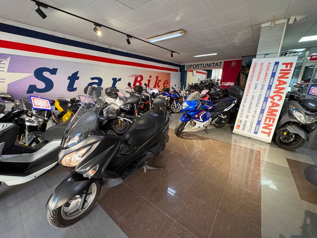 Suzuki Burgman 200