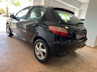 Peugeot 206 2004