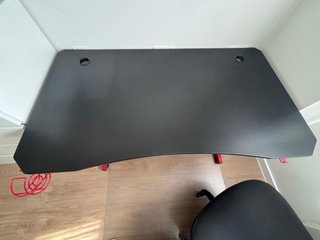 Mesa Gaming Negra
