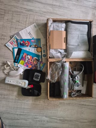 Wiiu Black 32G Premium Mariokart8 & Splatoon