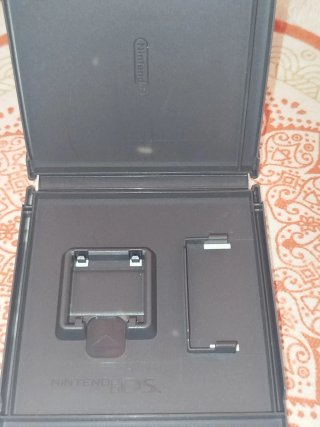 Caja y manuales Nintendo DS