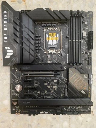 Placa base z690 plus