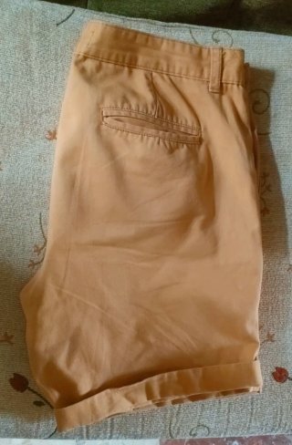 Pantalón corto casual