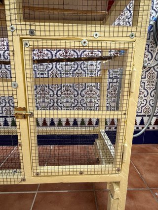 Jaula para pájaros madera y metal