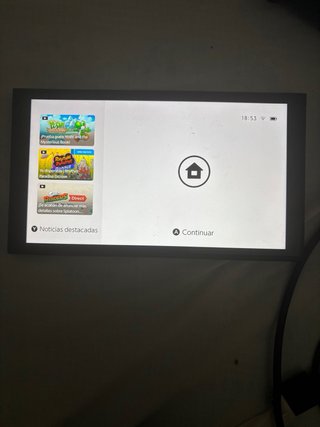 Nintendo Switch Negra/Roja Casi Nueva