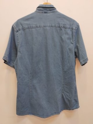 Camisa vaquera de manga corta de la marca ASOS L