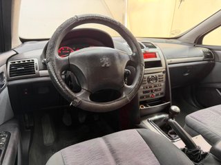 PEUGEOT 407 SR CONFORT 1.8i 115CV MANUAL 4PT 5PZ