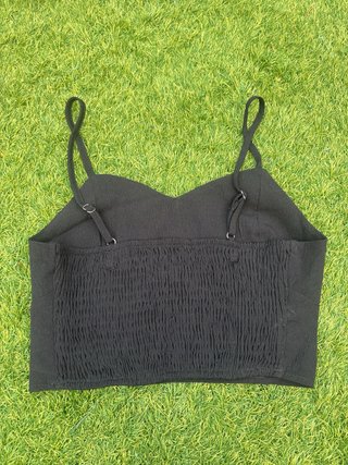 Conjunto Top Negro y Falda Larga Estampada