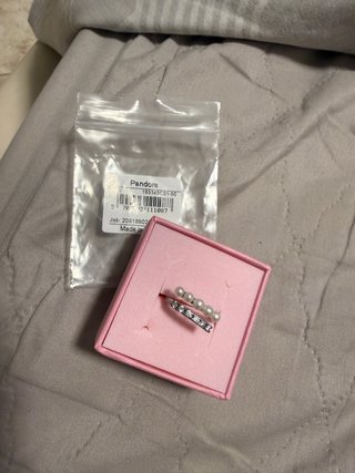 Anillo Pandora Circonitas y Perlas Original