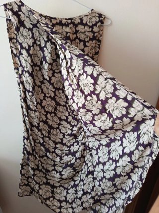 Vestido HOSS INTROPÍA floral morado y beige