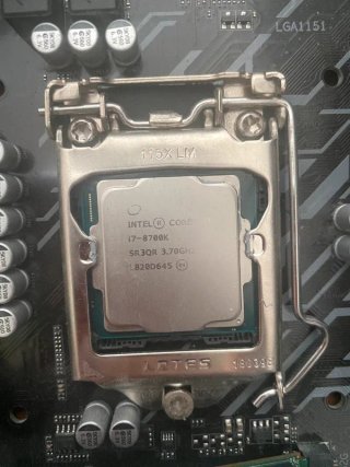 Procesador i7 8700k +placa base z370+16gb ram ddr4