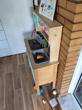 Cocina infantil de madera