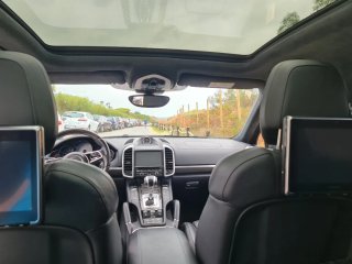 Porsche Cayenne 2016