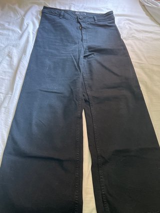 Pantalones campana Zara negros