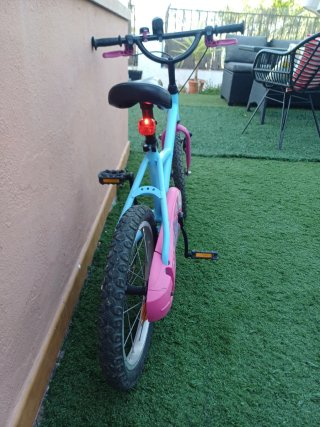 Bicicleta Infantil Btwin Azul y Rosa