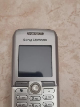 Sony Ericsson Argento/Bianco