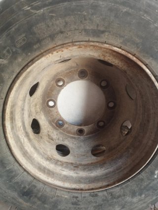 Rueda Camión 265/70R19.5