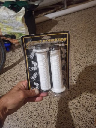 Puños BMX Kingstar Blancos