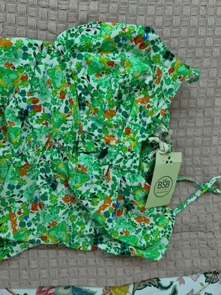 Vestido tirante flores M BSB sin estrenar T-M