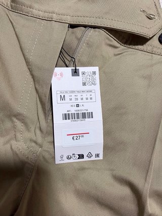 Pantalón corto Zara beige talla M